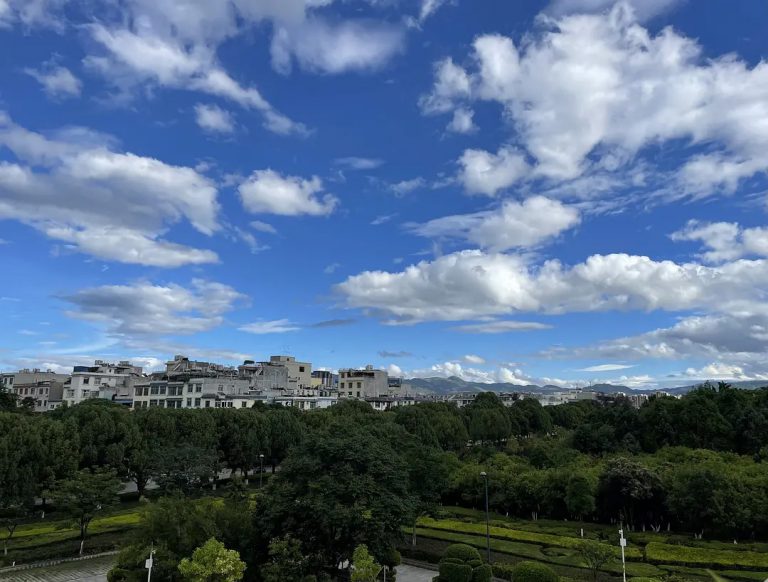云南蒙自旅居报告——穷fire好地推荐
